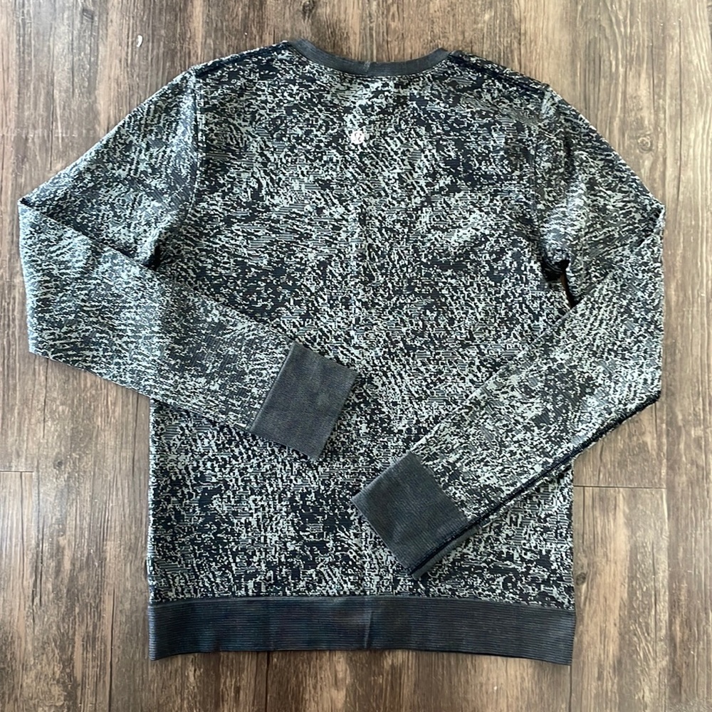 Lululemon Rest Less Pullover - Picture 2 of 6